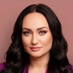 Анна Авалон